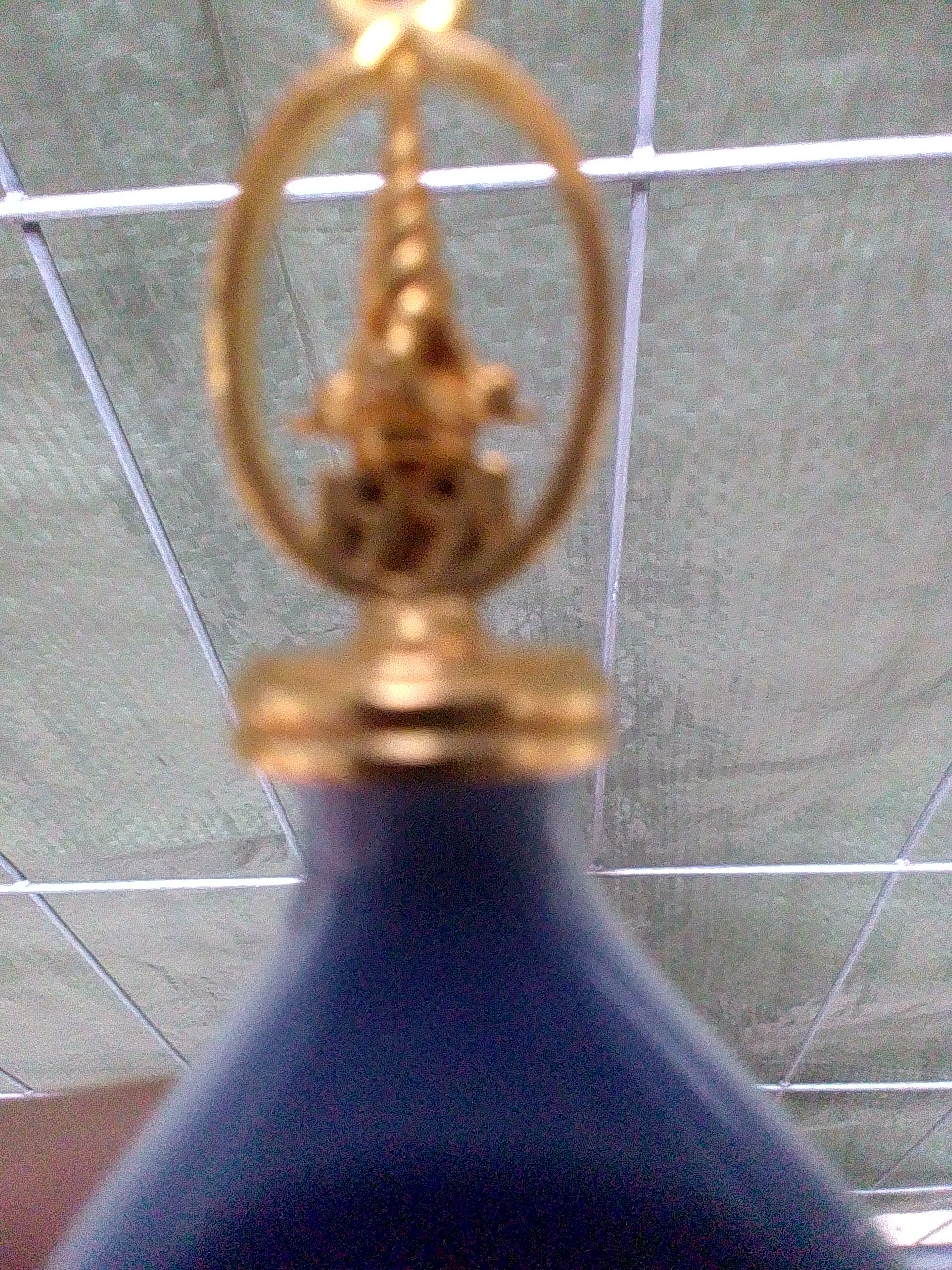 Dråbeformet ophæng